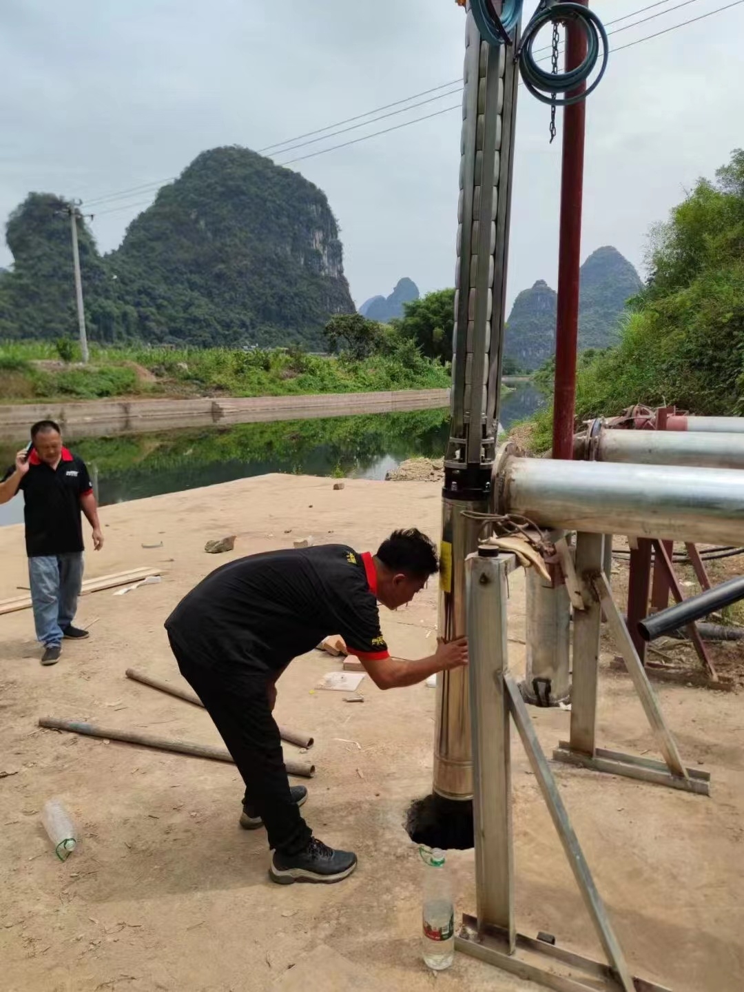 borehole water pump